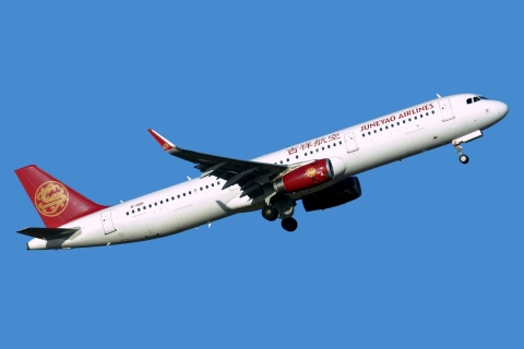 B-1001 - A321-231(WL) - Juneyao Airlines - PEK - 15-04-2018b