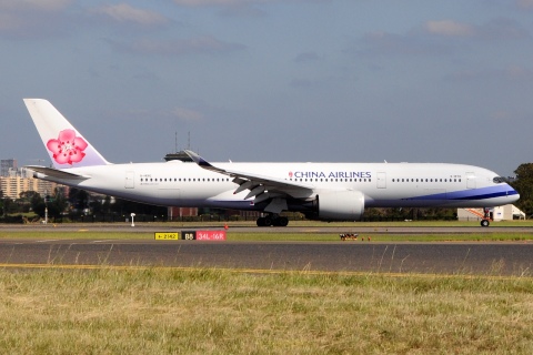B-18910 - A350-941 - China Airlines - SYD - 07-04-2018