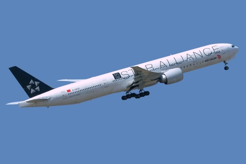 B-2032 - 777-39L(ER) - Air China - PEK - 15-04-2018