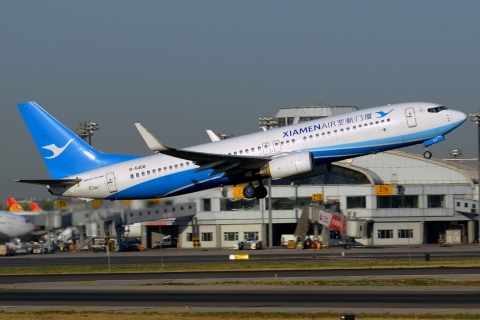 B-5458 - 737-85C(WL) - Xiamen Airlines - PEK - 15-04-2018