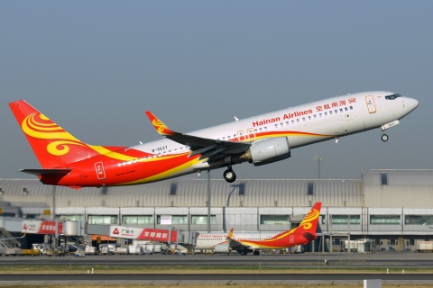 B-5637 - 737-84P(WL) - Hainan Airlines - PEK - 15-04-2018