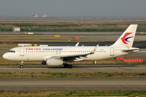 B-8111 - A320-232(WL) - China Eastern Airlines - PVG - 03-04-2018