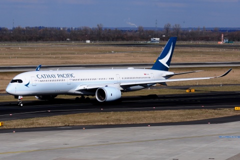 B-LRI - A350-941 - Cathay Pacific Airways - DUS - 27-02-2018b