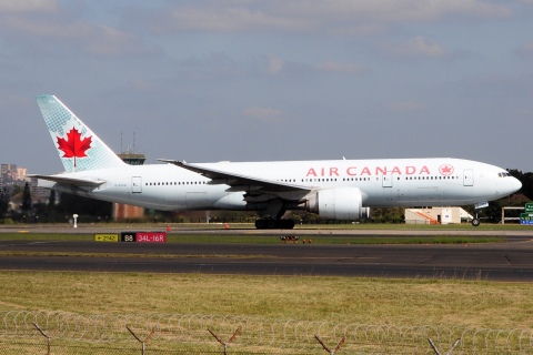 C-FIVK - 777-233(LR) - Air Canada - SYD - 07-04-2018