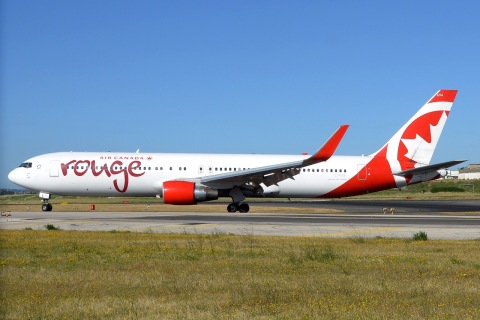 C-FIYE - 767-33A(ER)(WL) - Air Canada Rouge - LIS - 16-06-2018