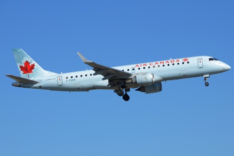C-FNAW - ERJ-190AR (ERJ-190-100 IGW) - Air Canada - YYZ - 07-07-2018