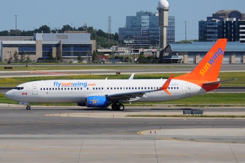 C-GFEH - 737-8GS(WL) - Sunwing Airlines - YYZ - 08-07-2018