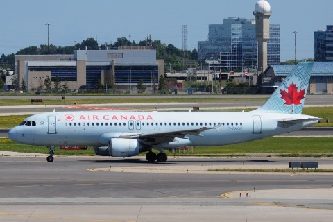 C-GKOE - A320-214 - Air Canada - YYZ - 08-07-2018