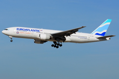 CS-TFM - 777-212(ER) - EuroAtlantic Airways - ORY - 13-10-2018