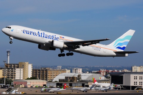 CS-TKS - 767-36N(ER) - EuroAtlantic Airways - LIS - 14-06-2018