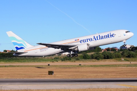 CS-TKS - 767-36N(ER) - EuroAtlantic Airways - LIS - 15-06-2018