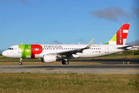 CS-TNV - A320-214(WL) - TAP _ Air Portugal - LIS - 15-06-2018