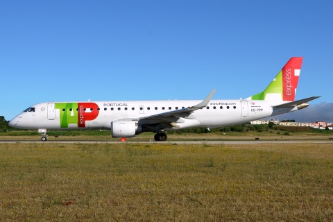 CS-TPP - ERJ-190LR (ERJ-190-100 LR) - TAP Express - LIS - 15-06-2018