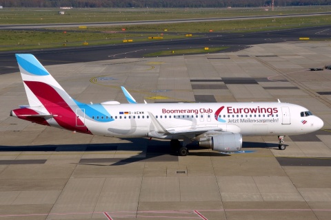 D-AEWM - A320-214(WL) - Eurowings - DUS - 21-10-2018b