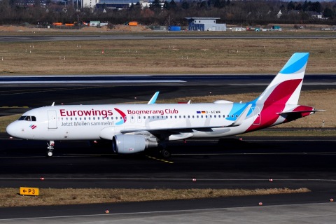 D-AEWM - A320-214(WL) - Eurowings - DUS - 27-02-2018b