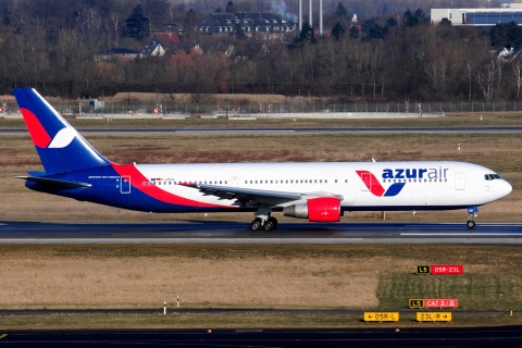 D-AZUA - 767-33A(ER) - Azur Air Germany - DUS - 27-02-2018