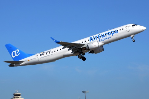 EC-LLR - ERJ-195LR (ERJ-190-200 LR) - Air Europa Express - PMI - 11-06-2018