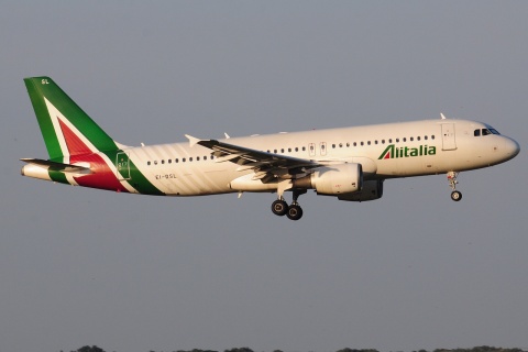 EI-DSL - A320-232 - Alitalia - FCO - 28-05-2018