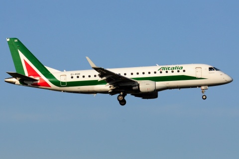 EI-RDE - ERJ-175STD (ERJ-170-200)  - Alitalia - FCO - 28-05-2018