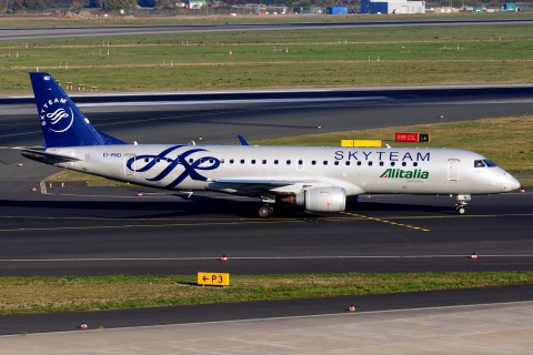 EI-RND - ERJ-190STD (ERJ-190-100) - Alitalia - DUS - 21-10-2018