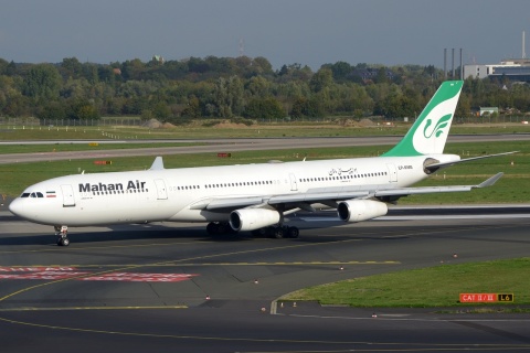 EP-MMB - A340-311 - Mahan Airlines - DUS - 15-09-2018b