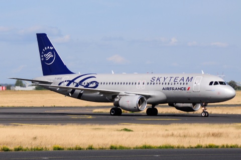 F-GKXS - A320-214 - Air France - CDG - 10-09-2018