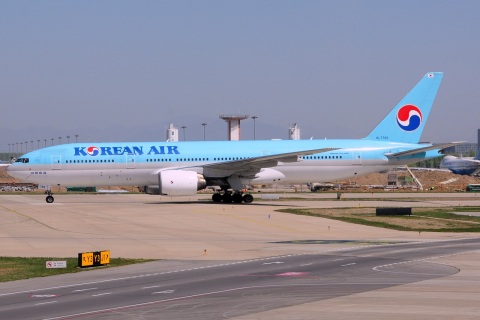 HL7765 - 777-2B5(ER) - Korean Air Lines - PEK - 15-04-2018