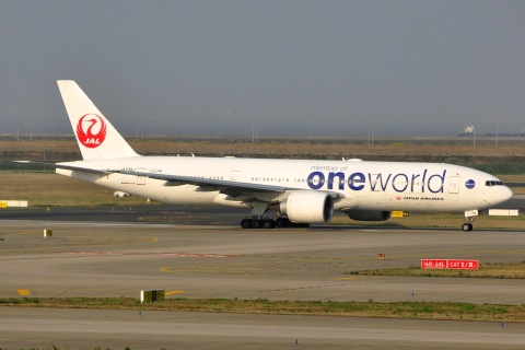 JA708J - 777-246(ER) - Japan Airlines - PVG - 03-04-2018