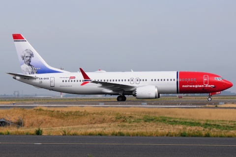 LN-BKB - 737-8 MAX - Norwegian Air Shuttle - CDG - 10-09-2018