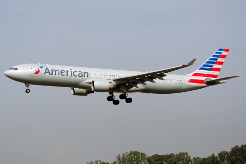 N277AY - A330-323 - American Airlines - FCO - 29-05-2018