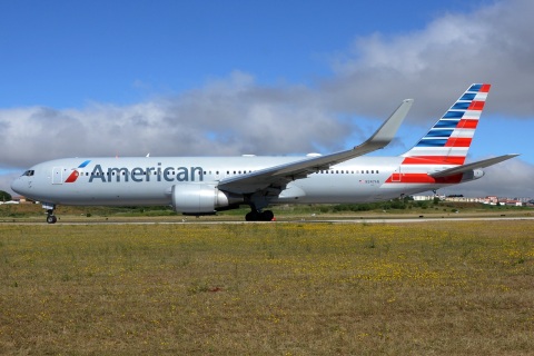 N347AN - 767-323(ER)(WL) - American Airlines - LIS - 15-06-2018