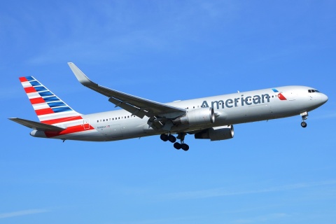 N388AA - 767-323(ER)(WL) - American Airlines - LIS - 14-06-2018