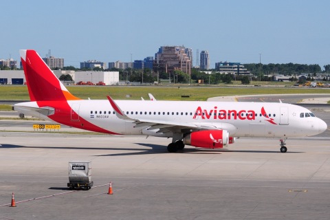 N603AV - A320-233(WL) - Avianca - YYZ - 08-07-2018