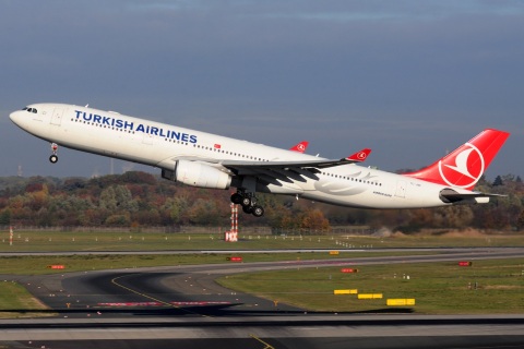 TC-JNK - A330-343 - Turkish Airlines - DUS - 21-10-2018