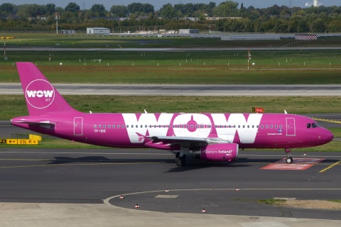 TF-SIS - A320-232 - Wow Air - DUS - 15-09-2018