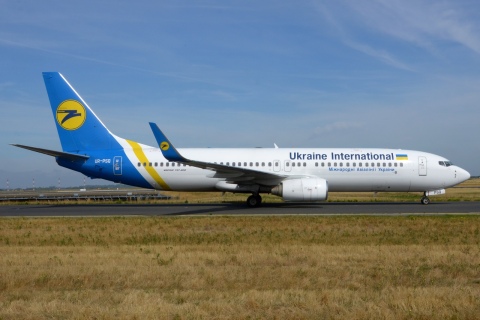 UR-PSQ - 737-86N(WL) - Ukraine International Airlines - CDG - 10-09-2018