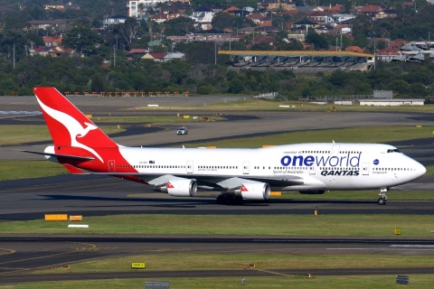 VH-OEF - 747-438(ER) - Qantas - SYD - 11-04-2018