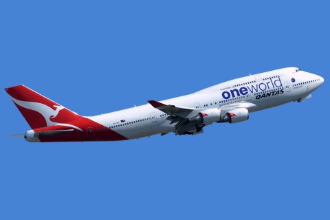 VH-OEF - 747-438(ER) - Qantas - SYD - 11-04-2018b
