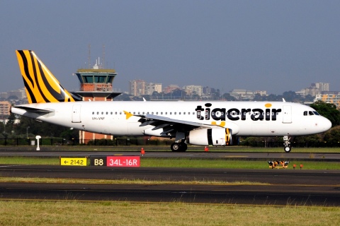 VH-VNF - A320-232 - Tigerair Australia - SYD - 07-04-2018