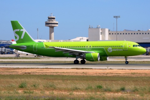 VQ-BDE - A320-214 - S7 Airlines - PMI - 11-06-2018
