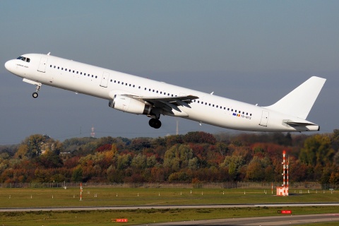 YR-NTS - A321-231 - Just Us Air - DUS - 21-10-2018b