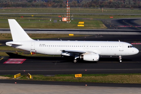 ZS-GAO - A320-231 - Global Aviation - DUS - 21-10-2018