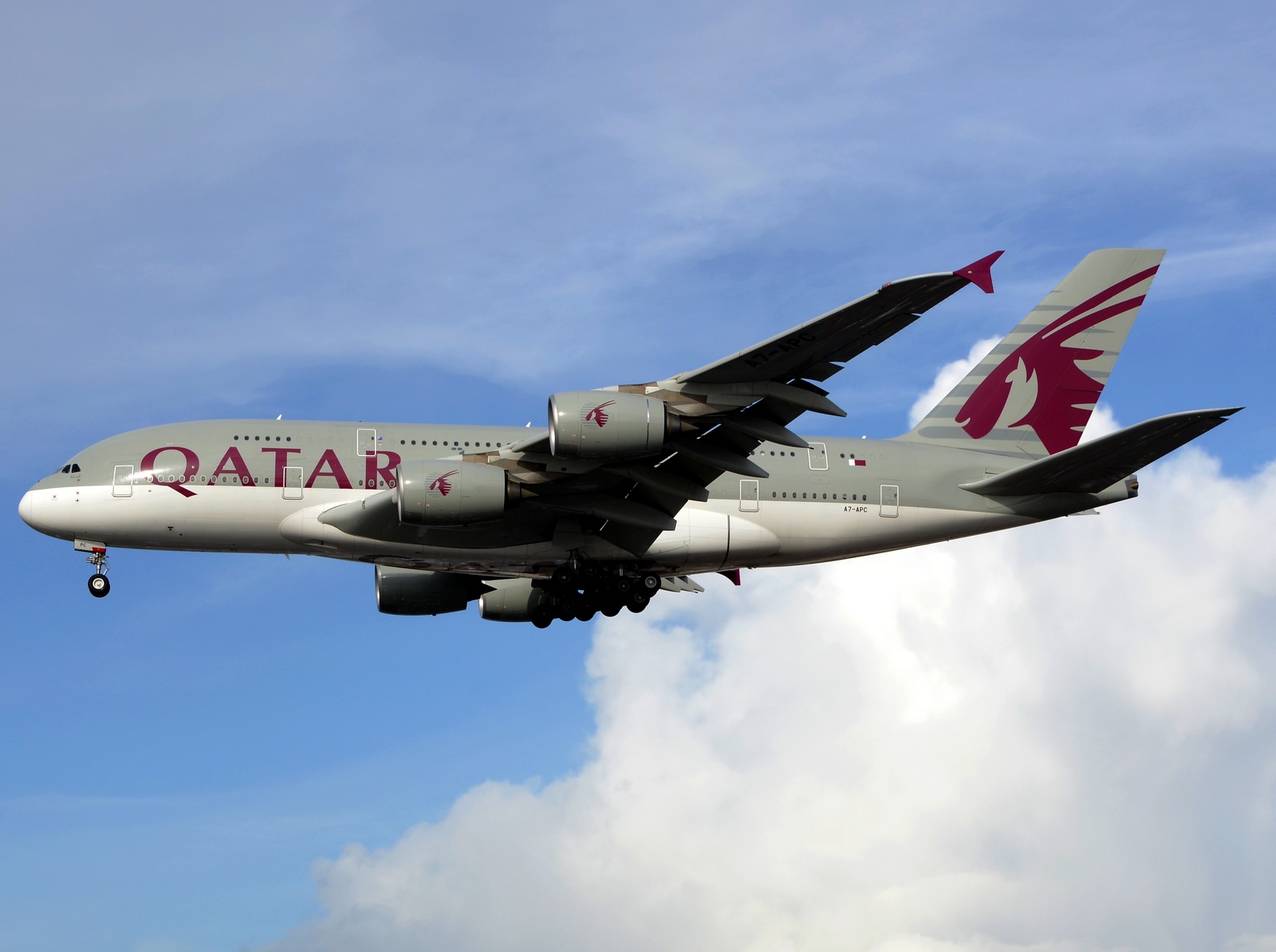 A7-APC - A380-861 - Qatar Airways - LHR - 18-10-2019