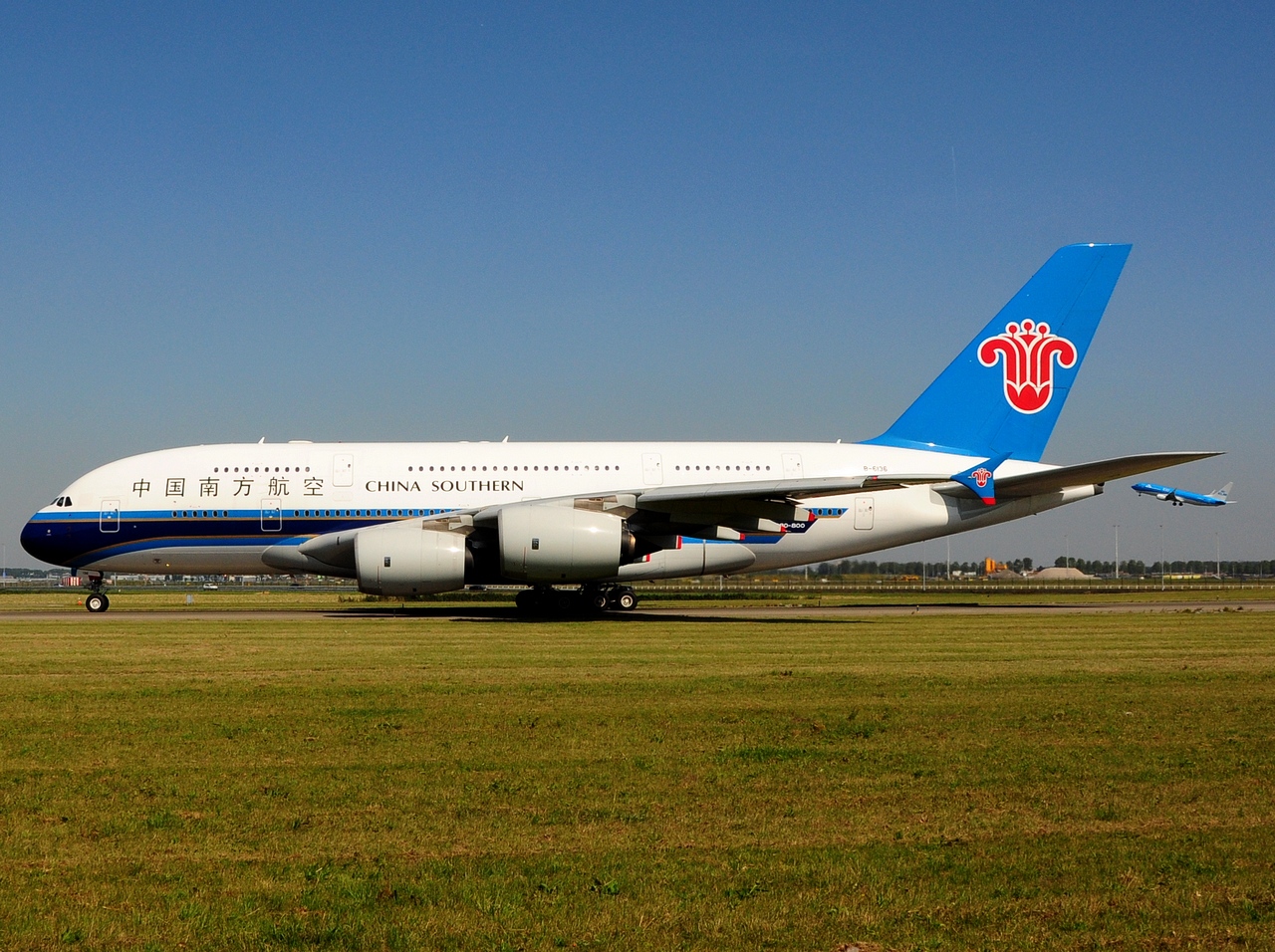 B-6136 - A380-841 - China Southern Airlines - AMS - 24-08-2019