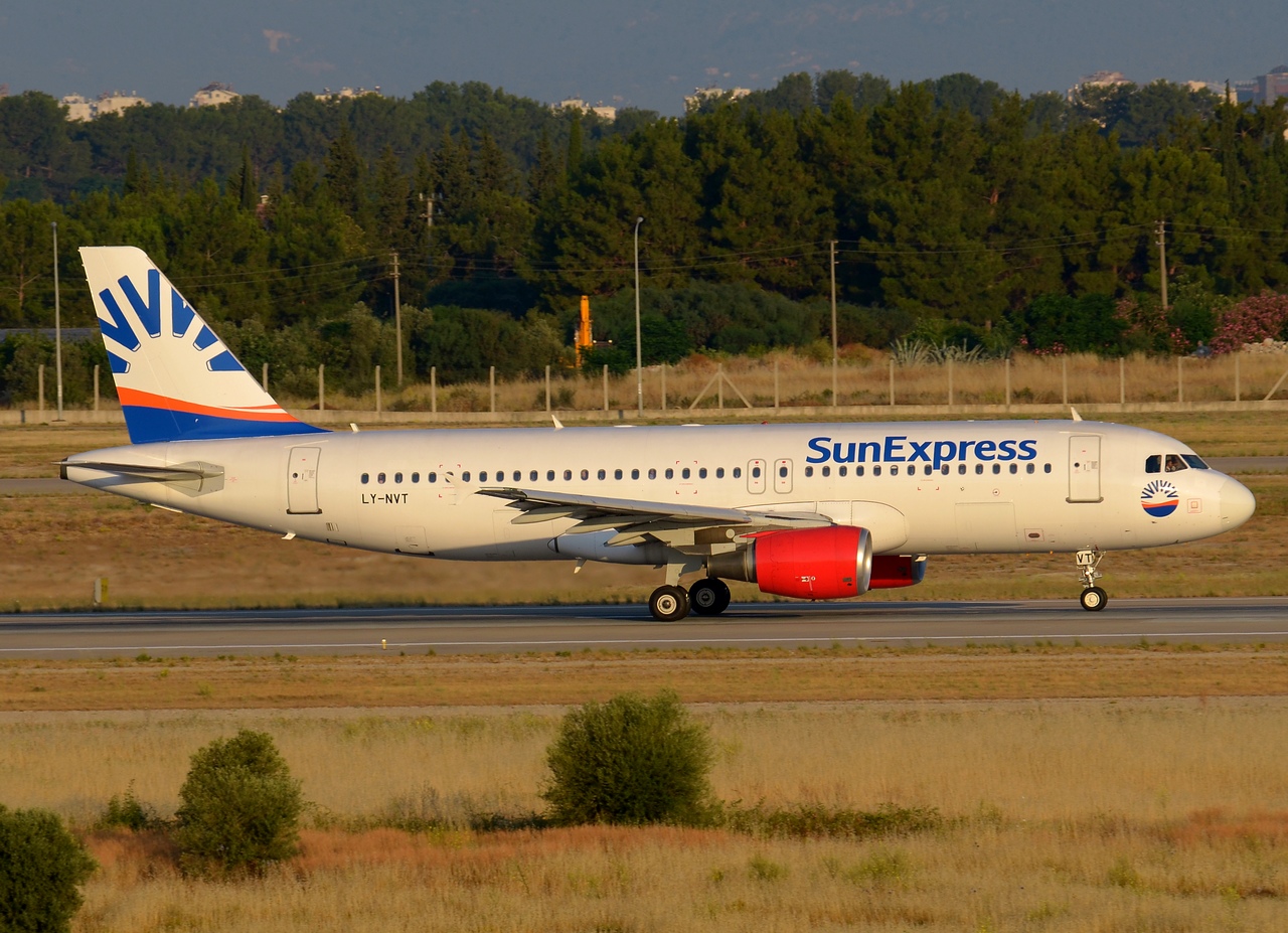 LY-NVT - A320-214 - SunExpress - AYT - 23-06-2019