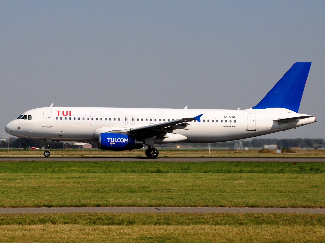 LY-OWL - A320-232 - TUI Airlines Netherlands - AMS - 24-08-2019