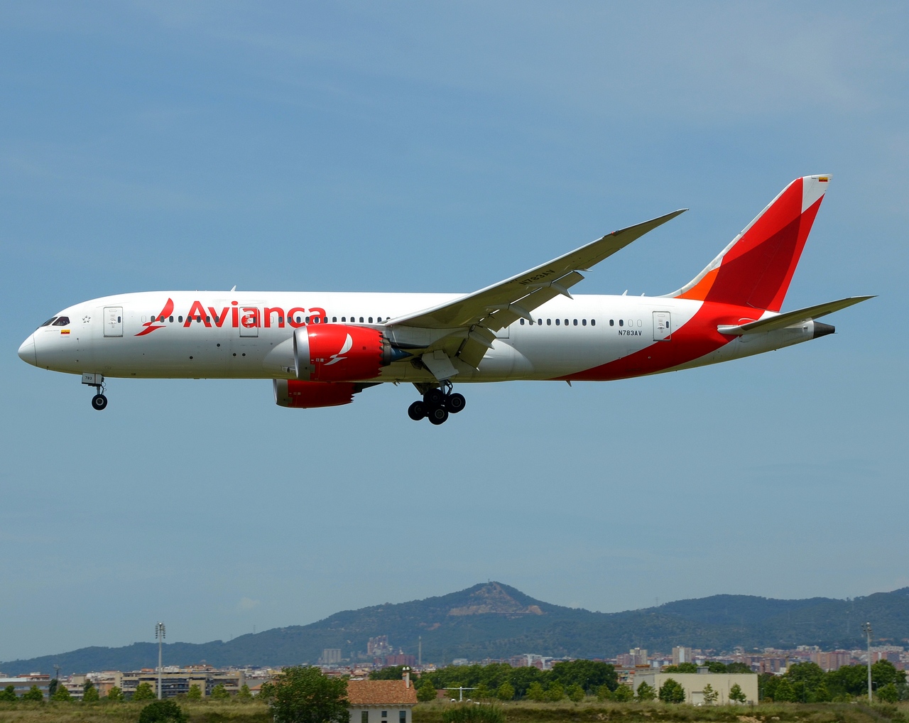 N783AV - 787-8 Dreamliner - Avianca - BCN - 03-06-2019
