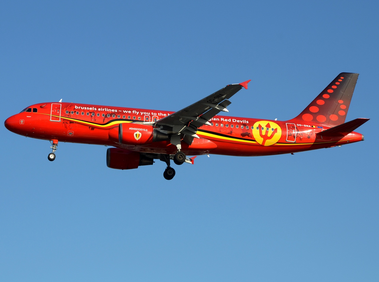 OO-SNA - A320-214 - Brussels Airlines - LHR - 19-10-2019
