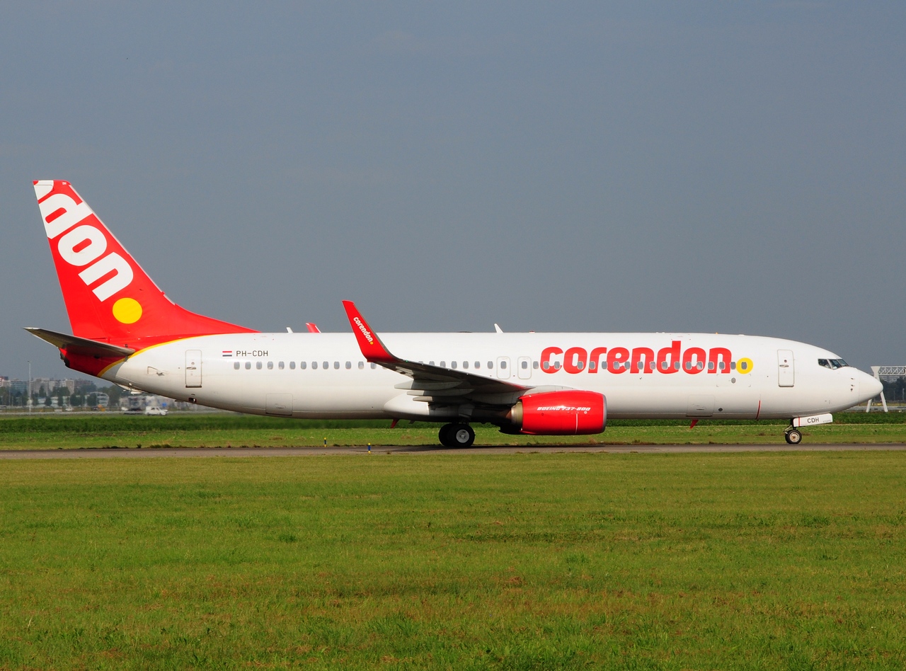 PH-CDH - 737-86J(WL) - Corendon Dutch Airlines - AMS - 31-08-2019