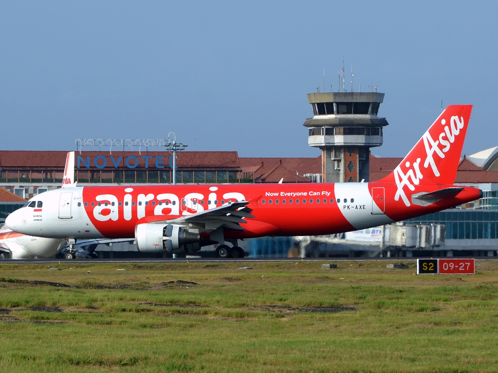 PK-AXE - A320-216 - Indonesia AirAsia - DPS - 03-12-2019